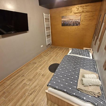 Apartmani New York โนวากราดิชกา ภายนอก รูปภาพ