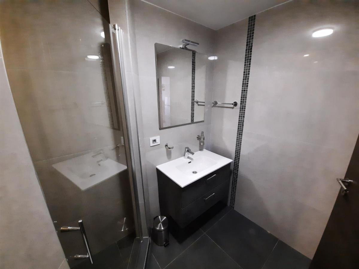 Apartmani New York โนวากราดิชกา ภายนอก รูปภาพ