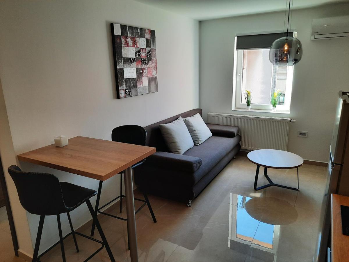 Apartmani New York โนวากราดิชกา ภายนอก รูปภาพ