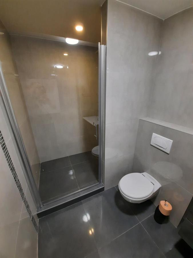 Apartmani New York โนวากราดิชกา ภายนอก รูปภาพ