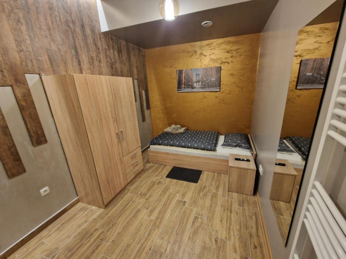 Apartmani New York โนวากราดิชกา ภายนอก รูปภาพ