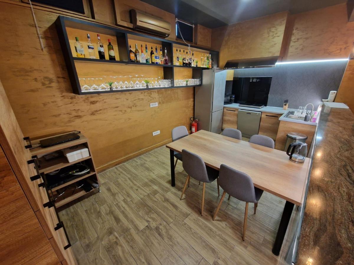 Apartmani New York โนวากราดิชกา ภายนอก รูปภาพ